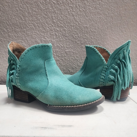 Circle G Turquoise Leather Fringe Western Ankle Boots Booties, Womens Size 6.5 - Picture 1 of 12